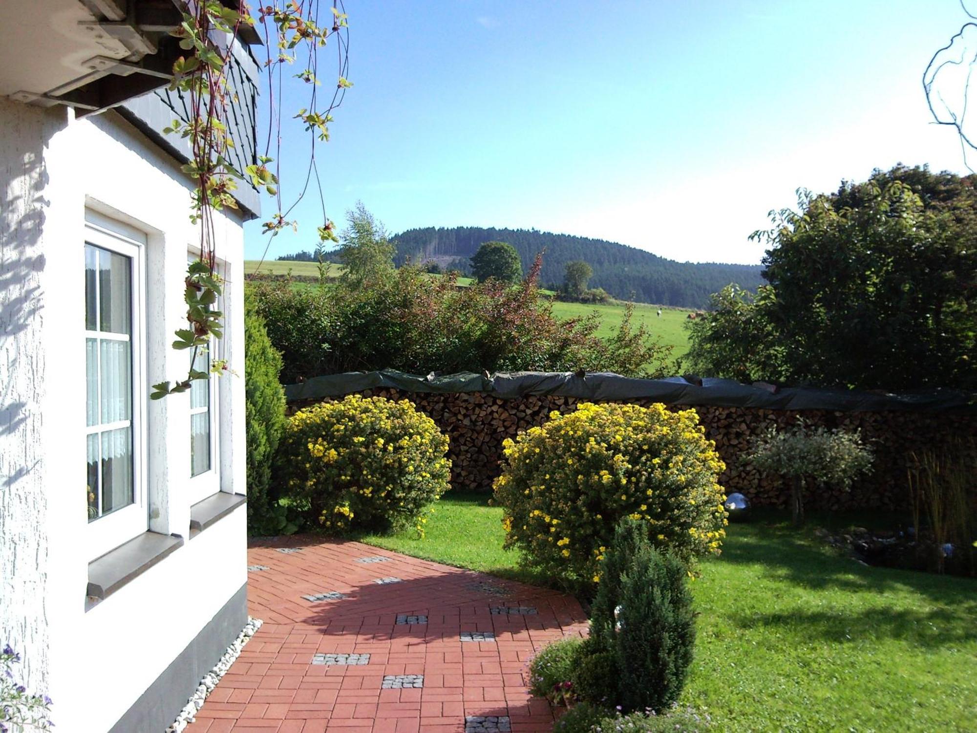 Ferienwohnungen Luge - Winterberg Buitenkant foto